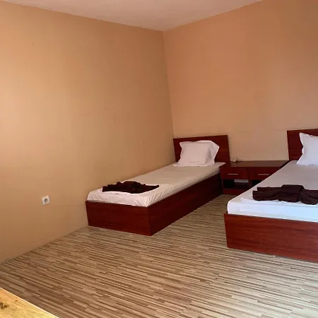 Alice Bar And Dinner Hotel Varna